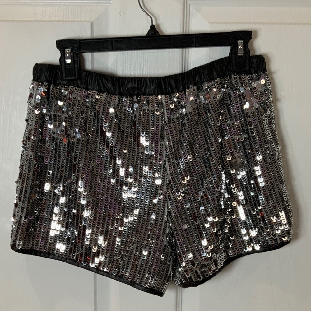Anthropologie Mustard Seed Silver Sequin Black Party Disco Shorts Size Large - Picture 5 of 8